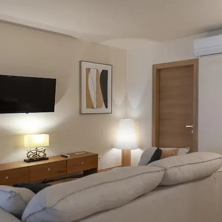 Mbl Apartment
